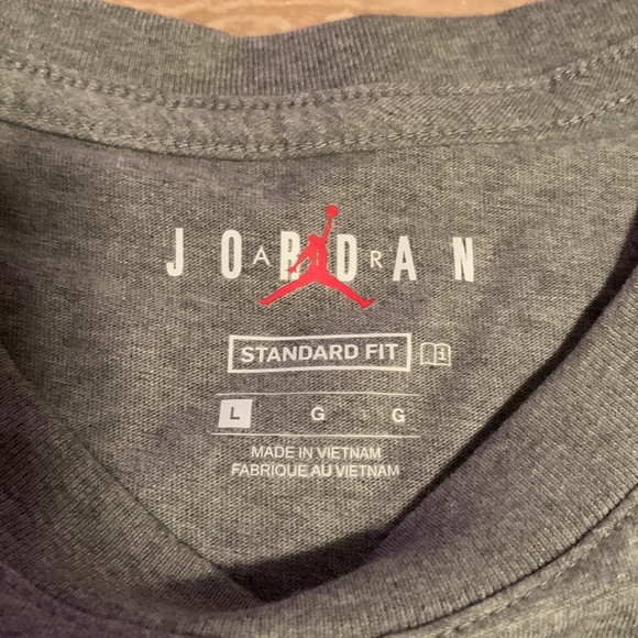 Nike - Air Jordan Nwot nice weather print S/S tee - Size Large - Picture 3 of 4